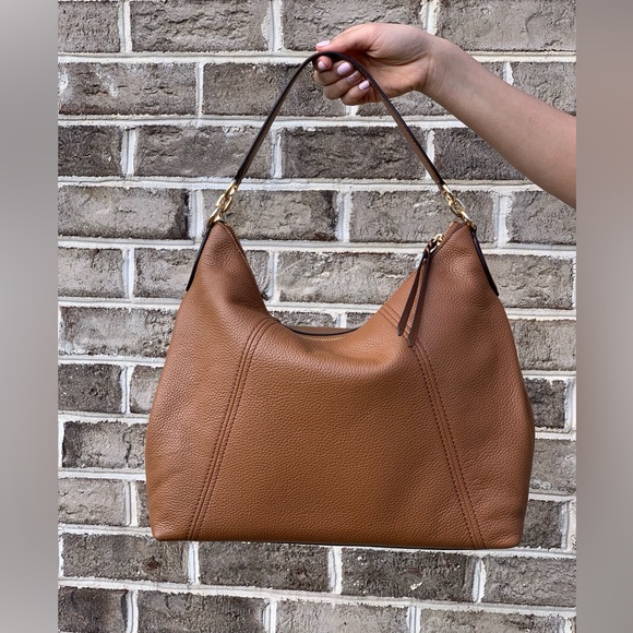 Michael Kors Sienna Large Convertible Shoulder bag - Picture 5 of 5